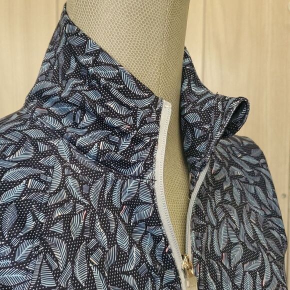 Peter Millar | Navy Palm Frond Print Skirted Full-Zip Jacket - Picture 4 of 9